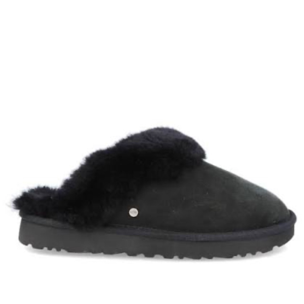 UGG Classic Slipper II Women’s size 7 in black
